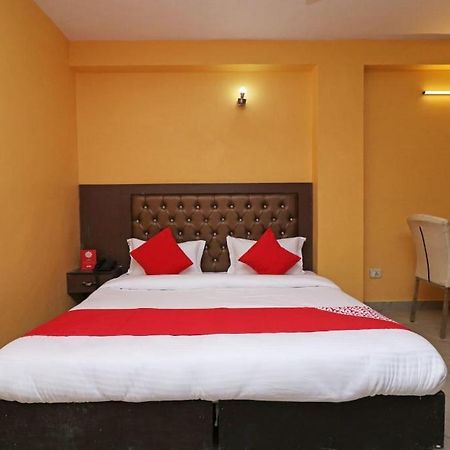 Airport Hotel Runway New Delhi Extérieur photo