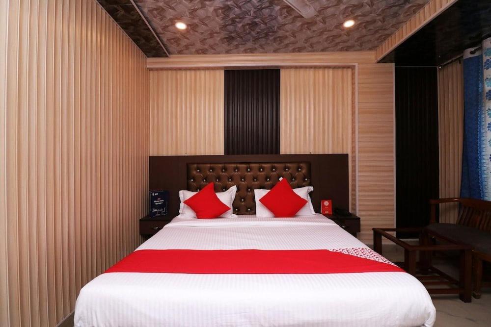Airport Hotel Runway New Delhi Extérieur photo