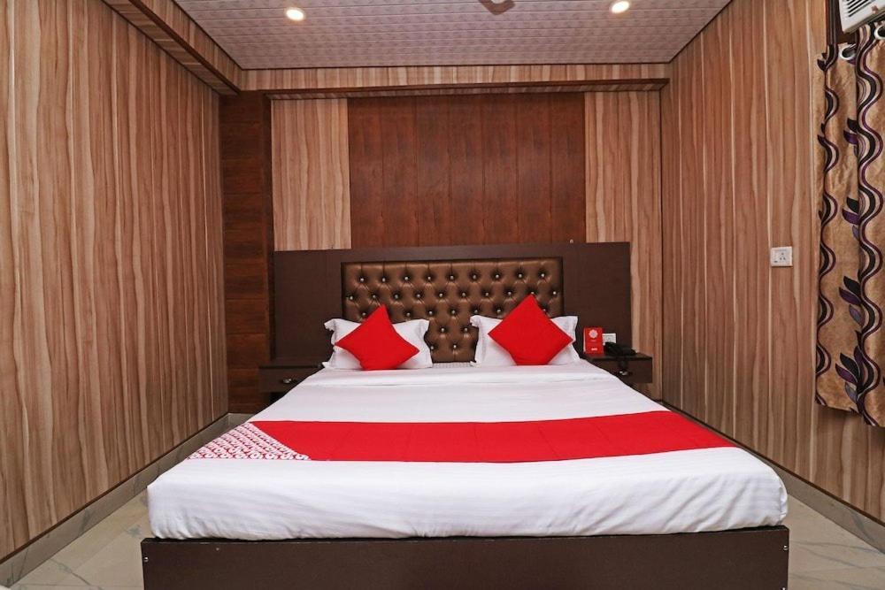 Airport Hotel Runway New Delhi Extérieur photo