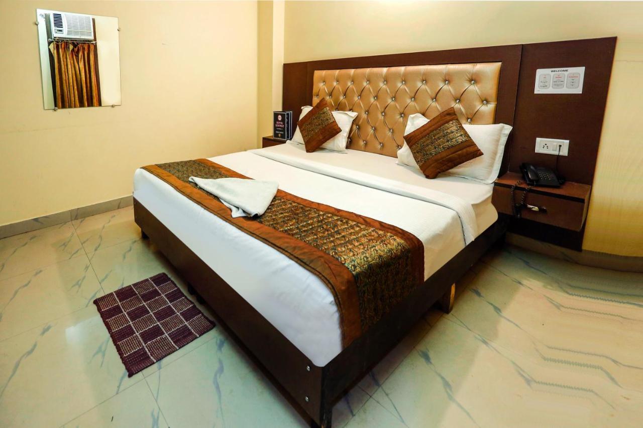 Airport Hotel Runway New Delhi Extérieur photo