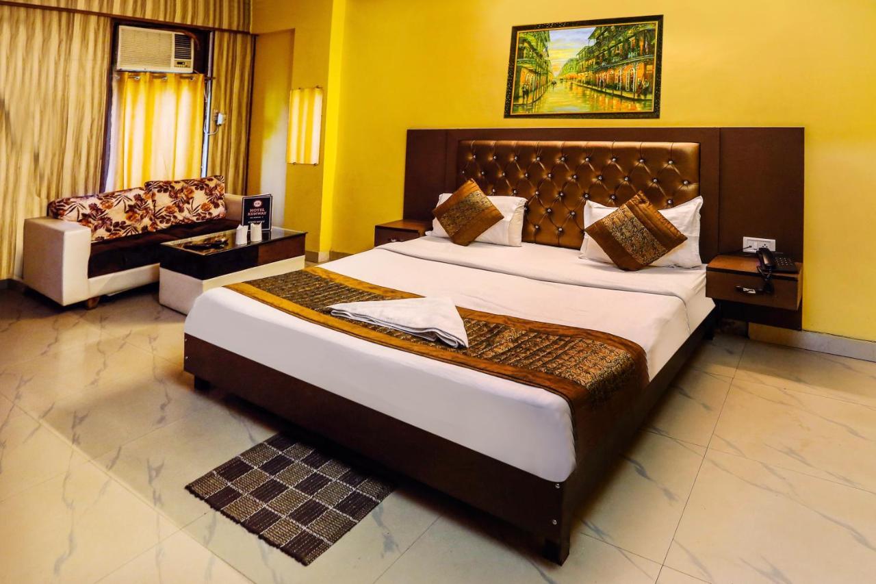 Airport Hotel Runway New Delhi Extérieur photo