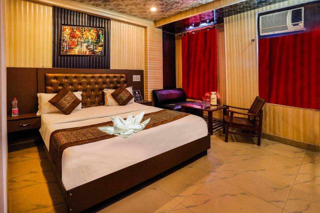 Airport Hotel Runway New Delhi Extérieur photo